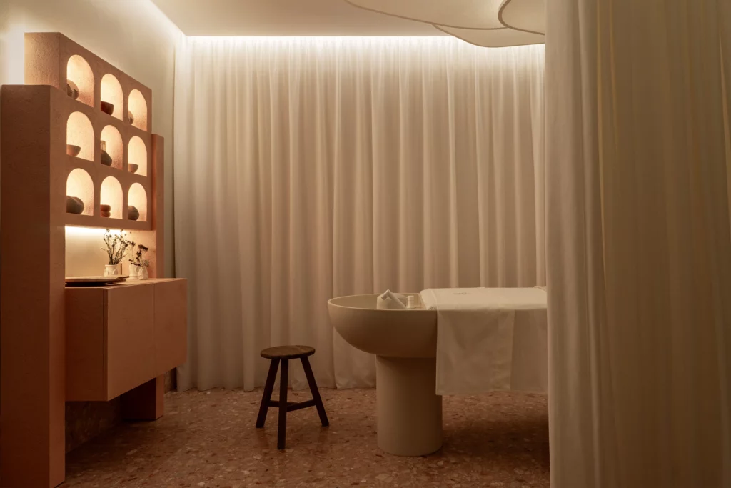 CDP -EMMANUELLE SIMON_CLAUDIA DI PAOLO SPA_01_0270